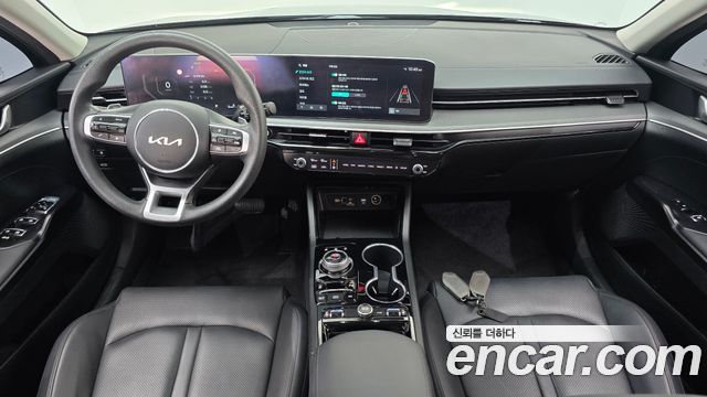 Kia K5 2024 — photo 10