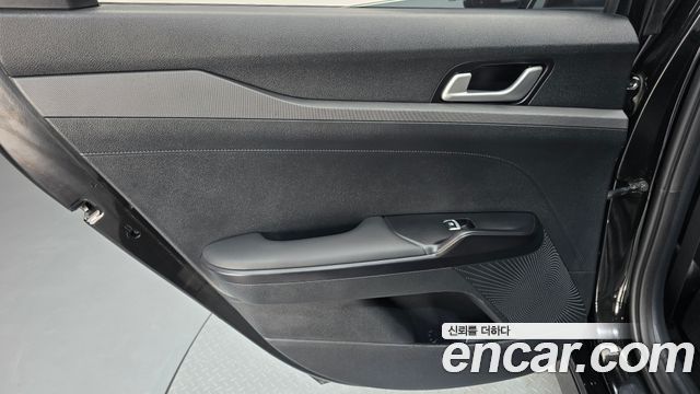 Kia K5 2024 — photo 15