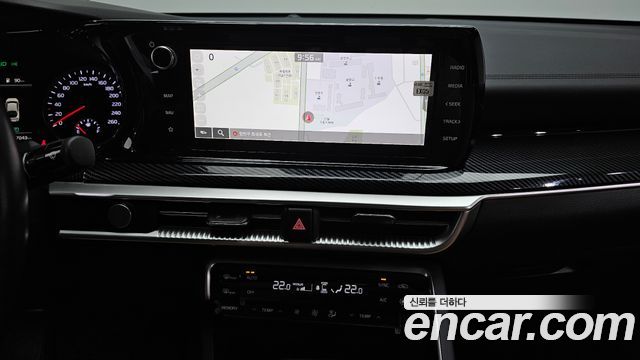 Kia K5 2022 — photo 14