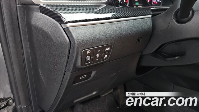Kia K5 2022 — photo 18
