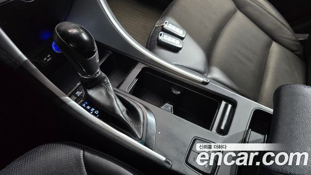 Hyundai Sonata 2014 — photo 12