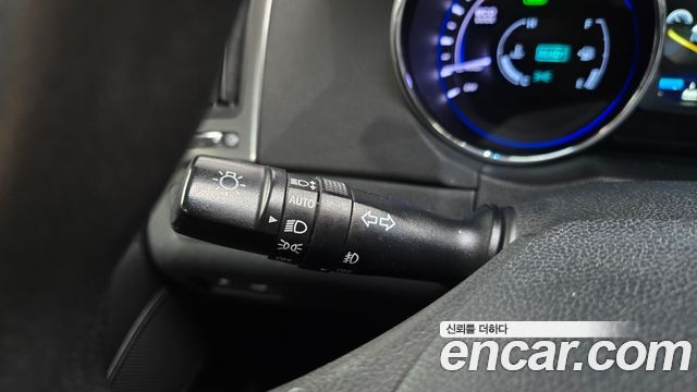 Hyundai Sonata 2014 — photo 28