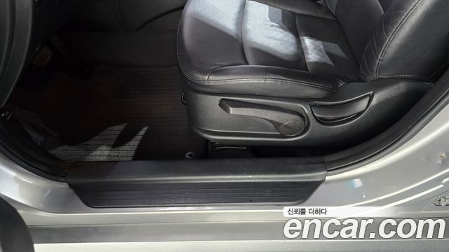 Hyundai Sonata 2014 — photo 30