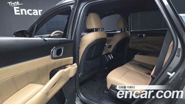 Kia Sorento 2025 — photo 16