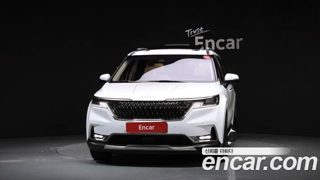 Kia Canival 2023 — photo 3