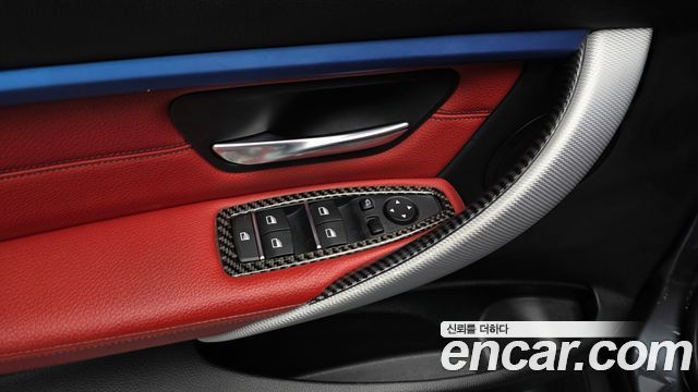 BMW 3-Series 2017 — photo 24
