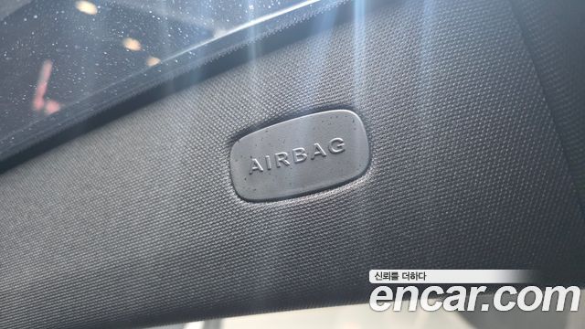 Mercedes-Benz GLC-Class 2021 — photo 36