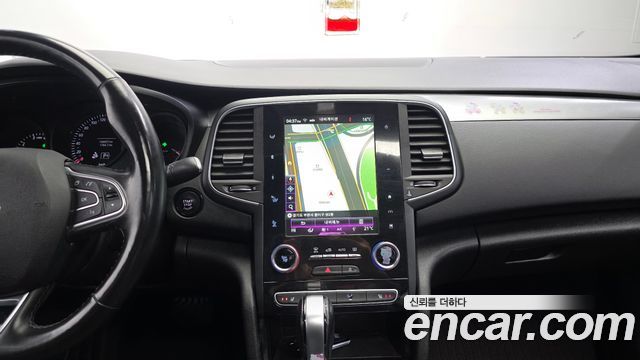 Renault Korea SM6 2019 — photo 20
