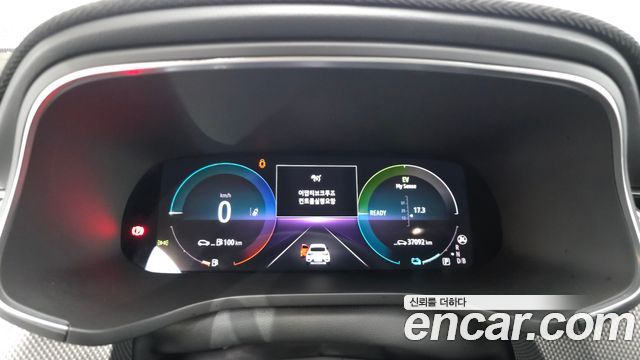 Renault Korea Arkana 2025 — photo 8