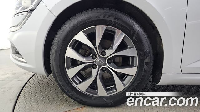 Renault Korea SM6 2016 — photo 5