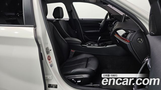 BMW 1-Series 2016 — photo 11