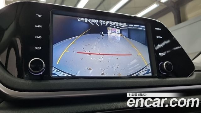 Hyundai Sonata 2022 — photo 13