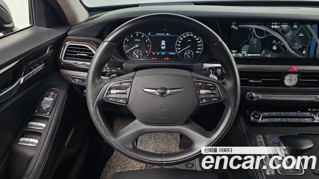 Genesis G90 2019 — photo 19
