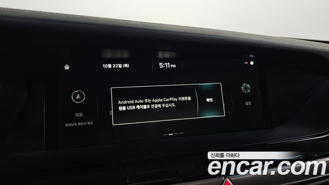 Genesis G90 2019 — photo 24