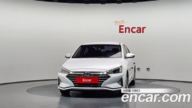 Hyundai AVANTE 2020 — photo 3
