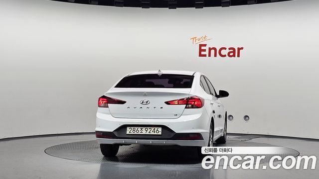 Hyundai AVANTE 2020 — photo 4