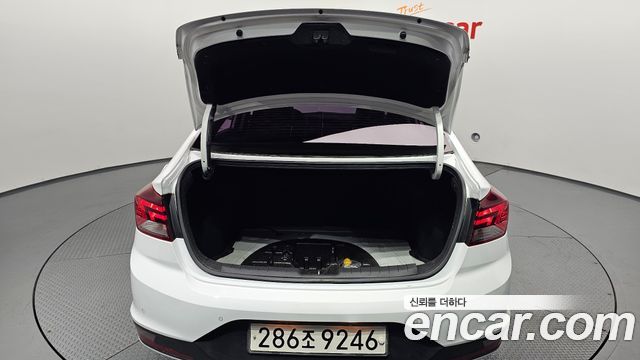 Hyundai AVANTE 2020 — photo 20