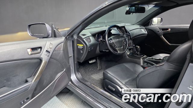 Hyundai Genesis 2015 — photo 13