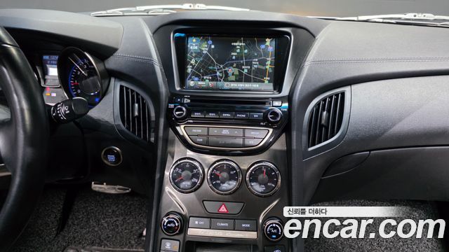 Hyundai Genesis 2015 — photo 20
