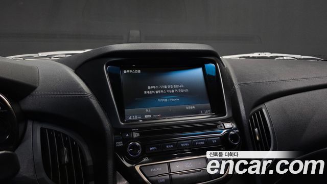 Hyundai Genesis 2015 — photo 22