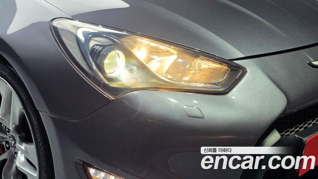 Hyundai Genesis 2015 — photo 8