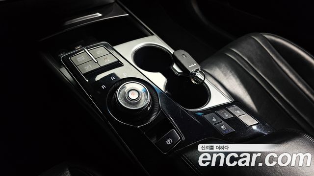 Kia K8 2022 — photo 12