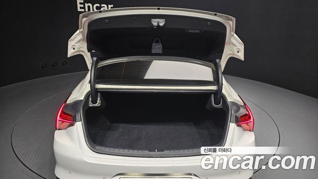 Kia K8 2022 — photo 26