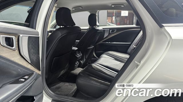 Kia K8 2022 — photo 16