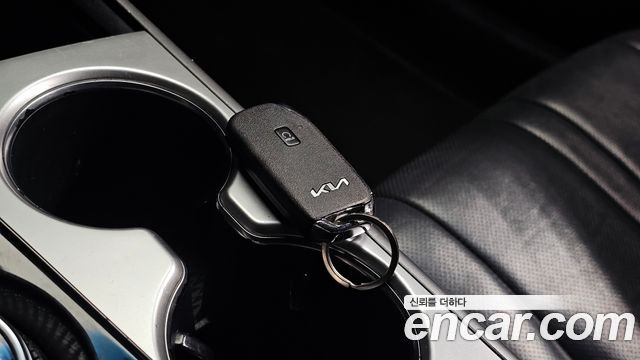 Kia K8 2022 — photo 35