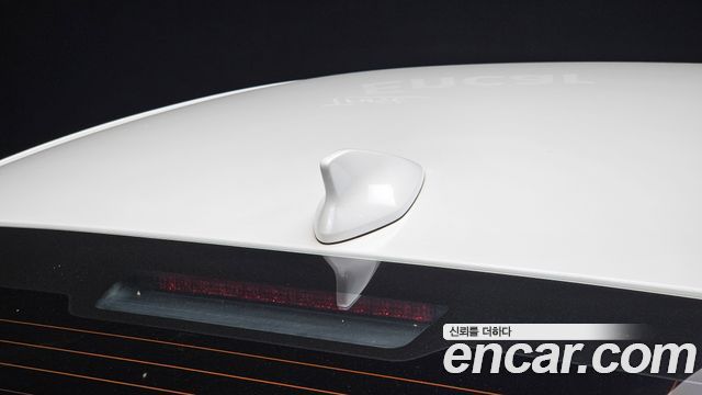 Kia K8 2022 — photo 36