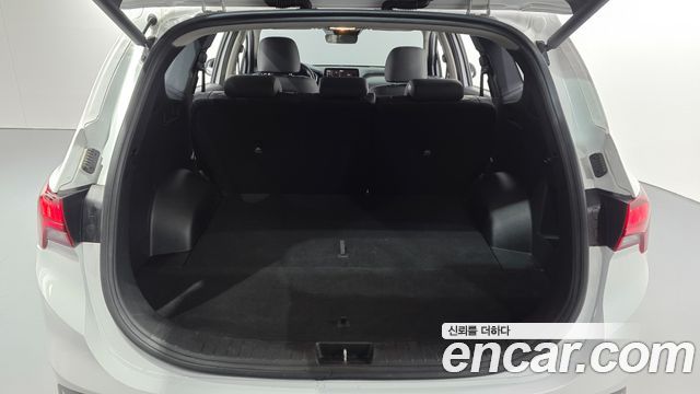 Hyundai Santafe 2021 — photo 24