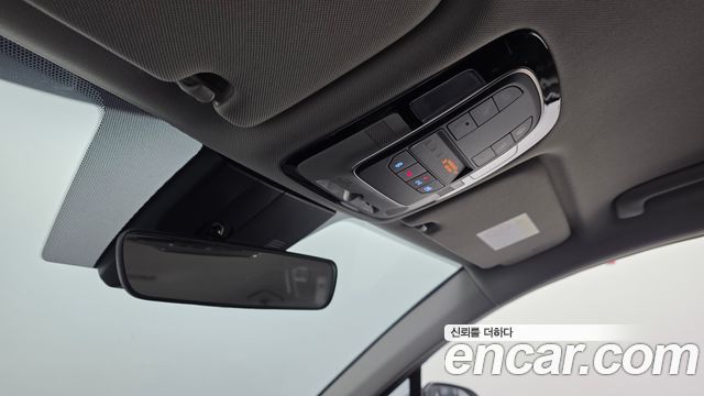 Hyundai Santafe 2021 — photo 25