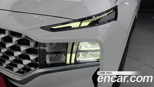 Hyundai Santafe 2021 — photo 8
