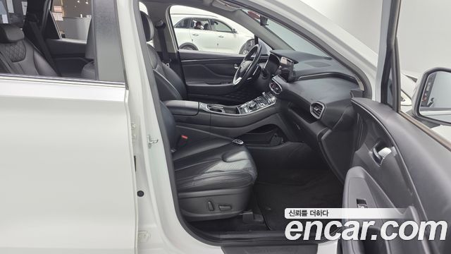 Hyundai Santafe 2021 — photo 16