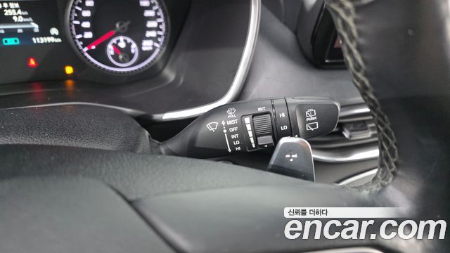 Hyundai Santafe 2021 — photo 27