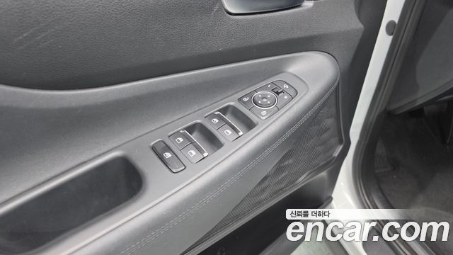 Hyundai Santafe 2021 — photo 29