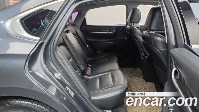 Hyundai Grandeur 2018 — photo 12