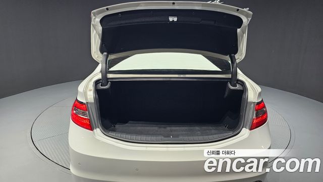 Hyundai Grandeur 2015 — photo 20