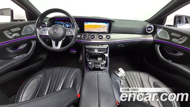 Mercedes-Benz CLS-Class 2019 — photo 10