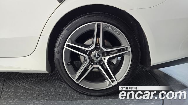 Mercedes-Benz CLS-Class 2019 — photo 7