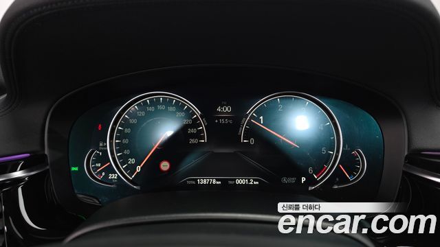 BMW 5-Series 2018 — photo 8