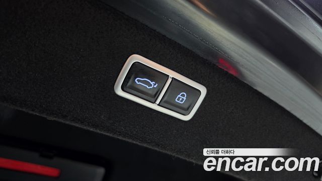 Genesis G80 2021 — photo 24