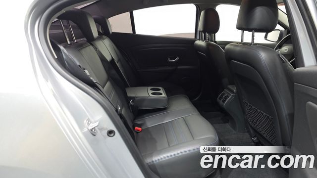 Renault Korea SM3 2019 — photo 17