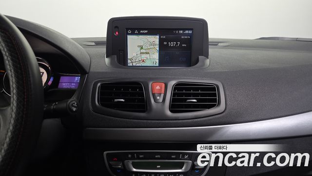 Renault Korea SM3 2019 — photo 20