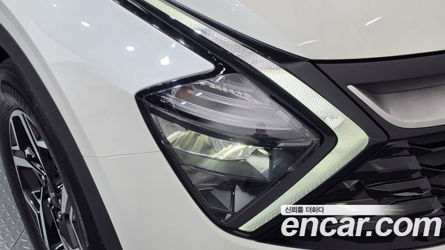 Kia Sportage 2022 — photo 8