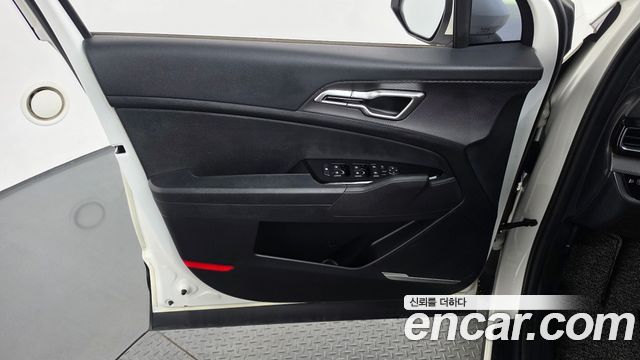Kia Sportage 2022 — photo 14