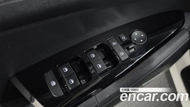 Kia Sportage 2022 — photo 28