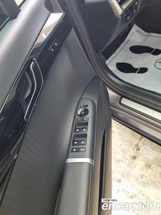 Hyundai Grandeur 2023 — photo 6