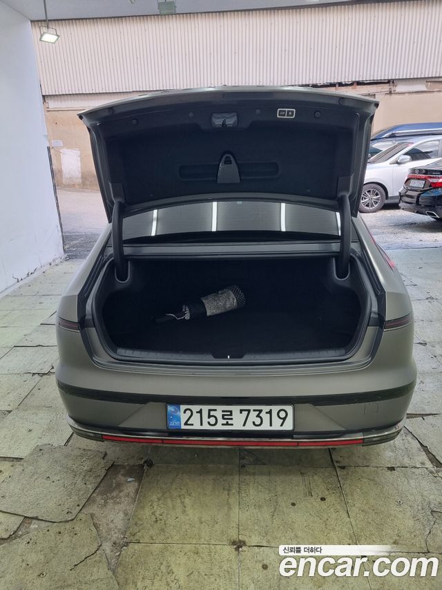 Hyundai Grandeur 2023 — photo 14