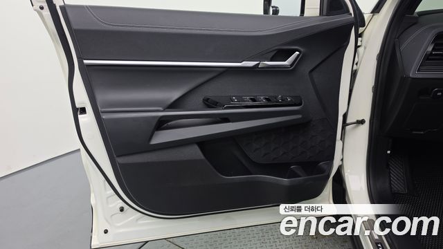 KG Mobility Torres 2023 — photo 14